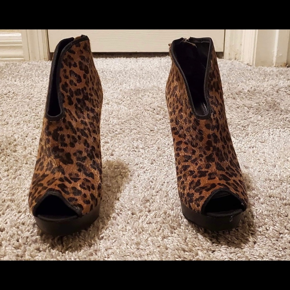 Leopard Peep Toe Stiletto